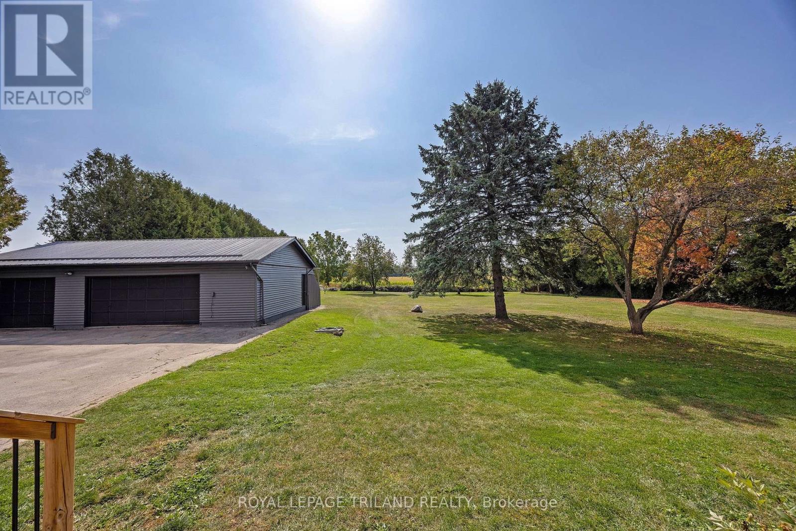 829 Avon Drive, Malahide, Ontario  N0L 1B0 - Photo 32 - X12423512