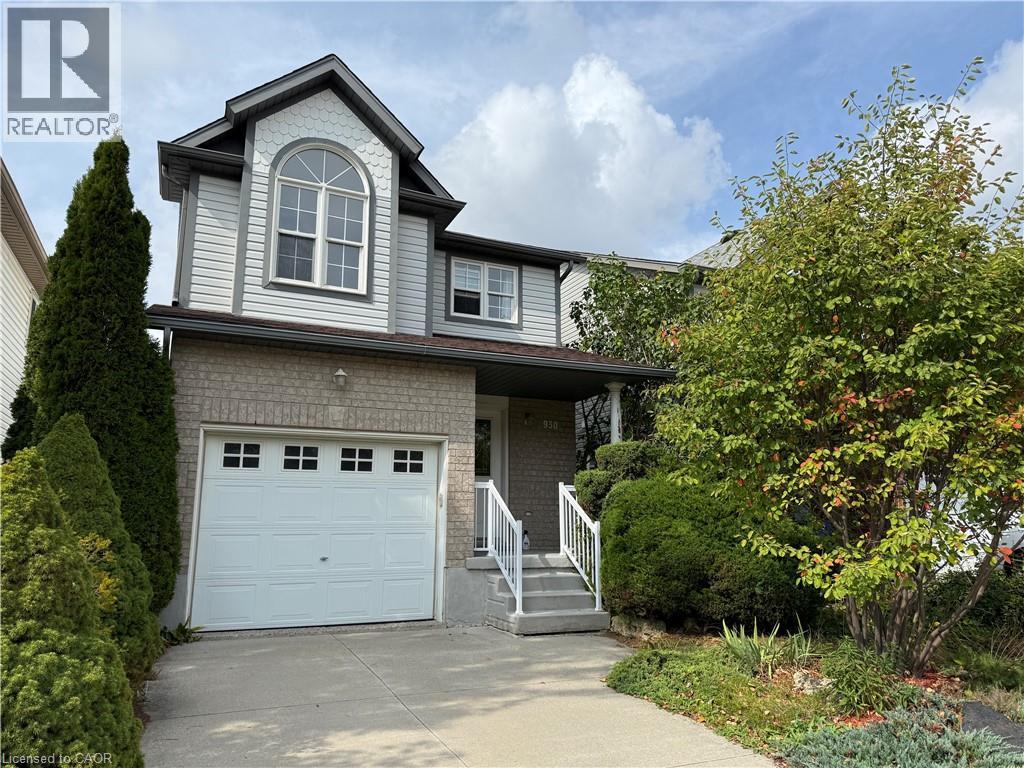 930 Creekside Drive, Waterloo, Ontario  N2V 2W6 - Photo 1 - 40772753