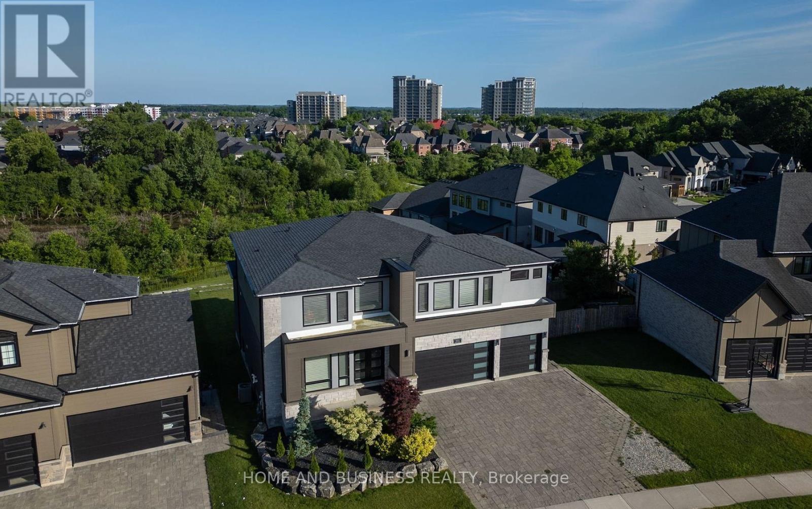 1010 LONGWORTH ROAD, London South, Ontario