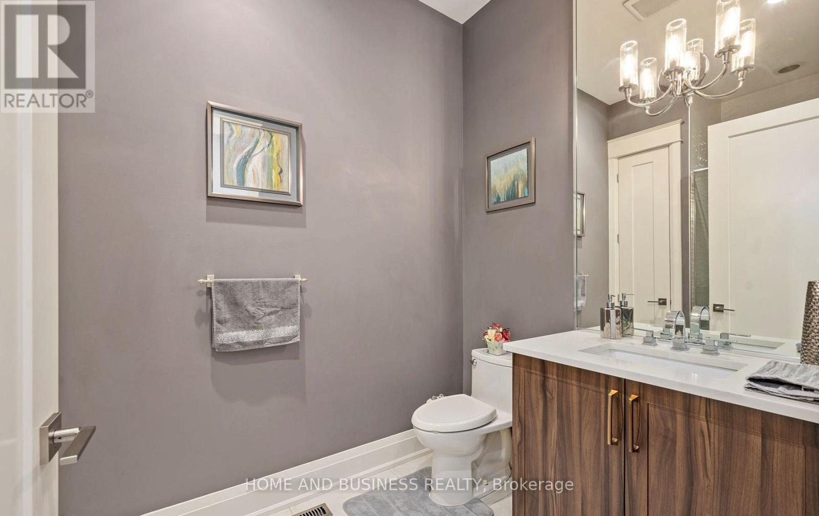 1010 Longworth Road, London South, Ontario  N6K 0C9 - Photo 12 - X12423465