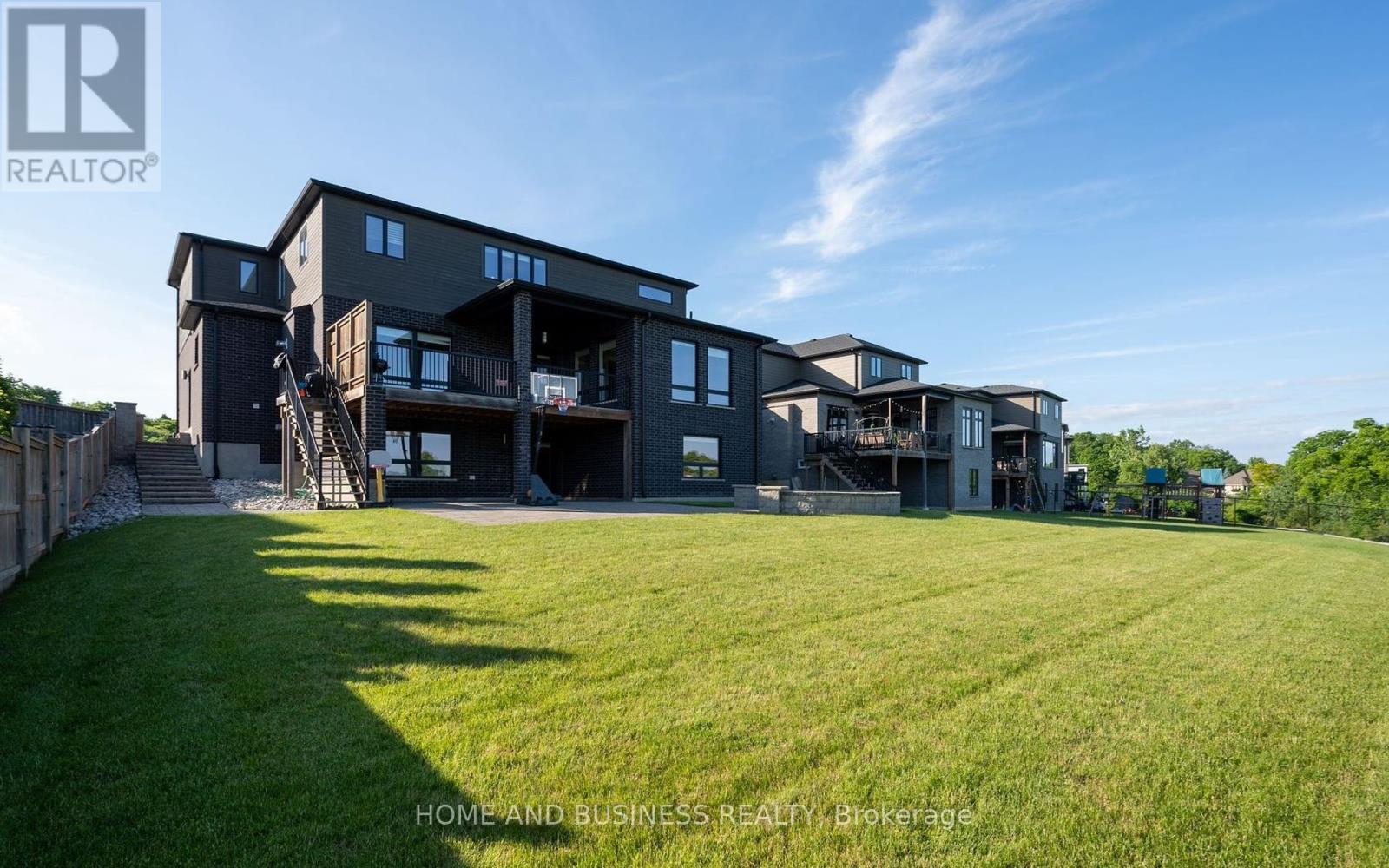 1010 Longworth Road, London South, Ontario  N6K 0C9 - Photo 29 - X12423465