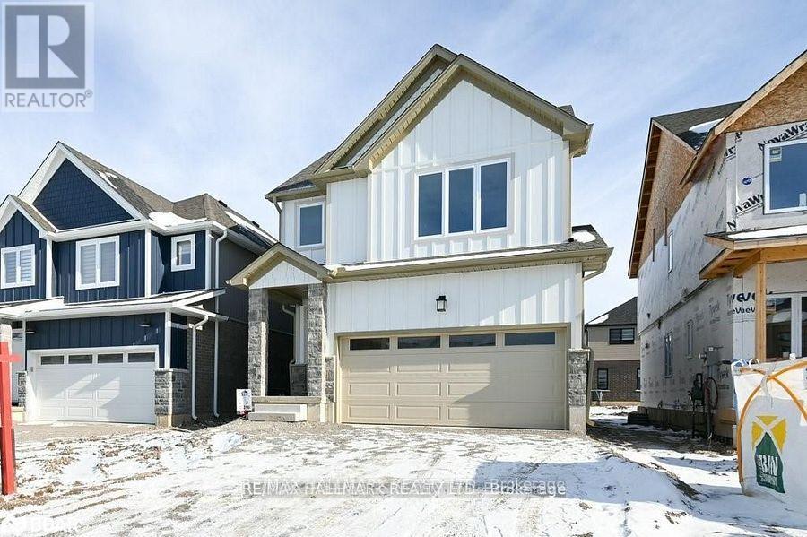 2961 TURNER CRESCENT, London South, Ontario