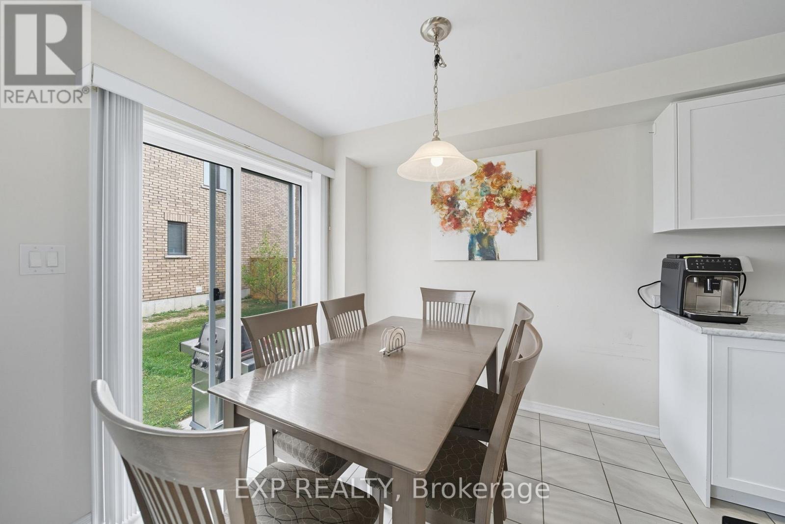 176 Maclachlan Avenue, Haldimand, Ontario  N3W 0E1 - Photo 17 - X12423597