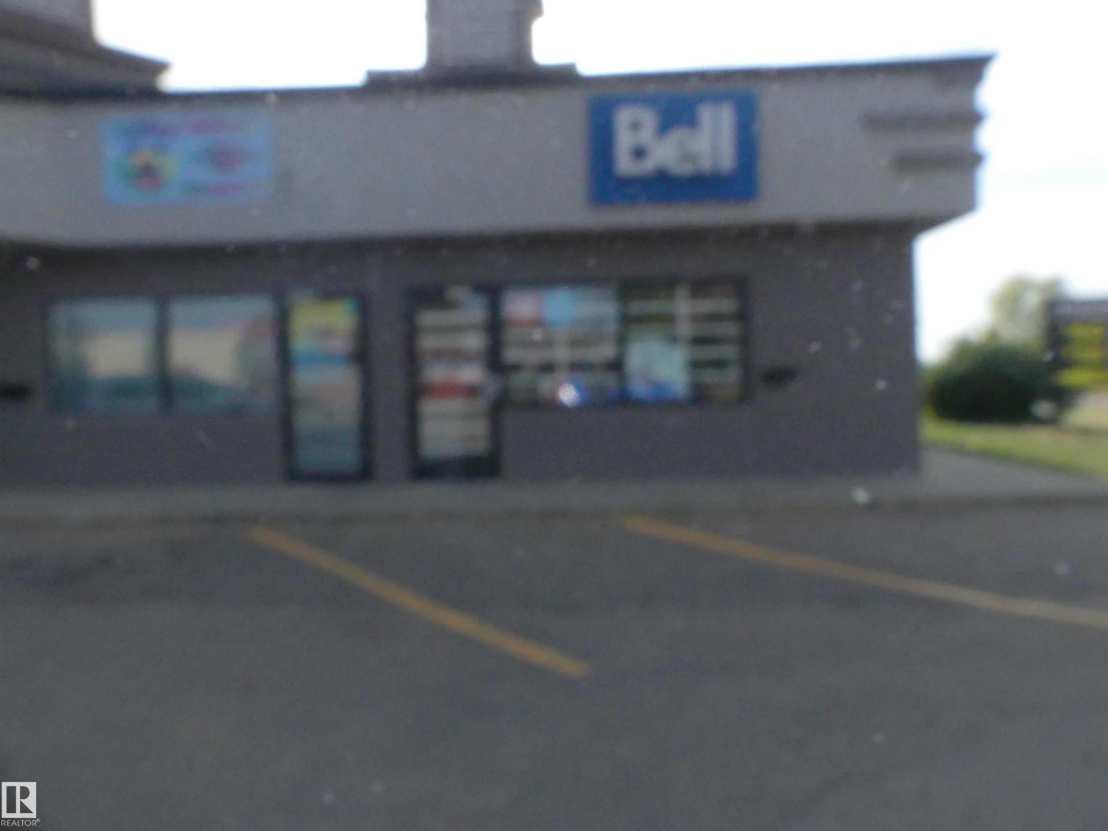 17543 17551 100 Av Nw, Edmonton, Alberta  T5S 2B8 - Photo 2 - E4459187