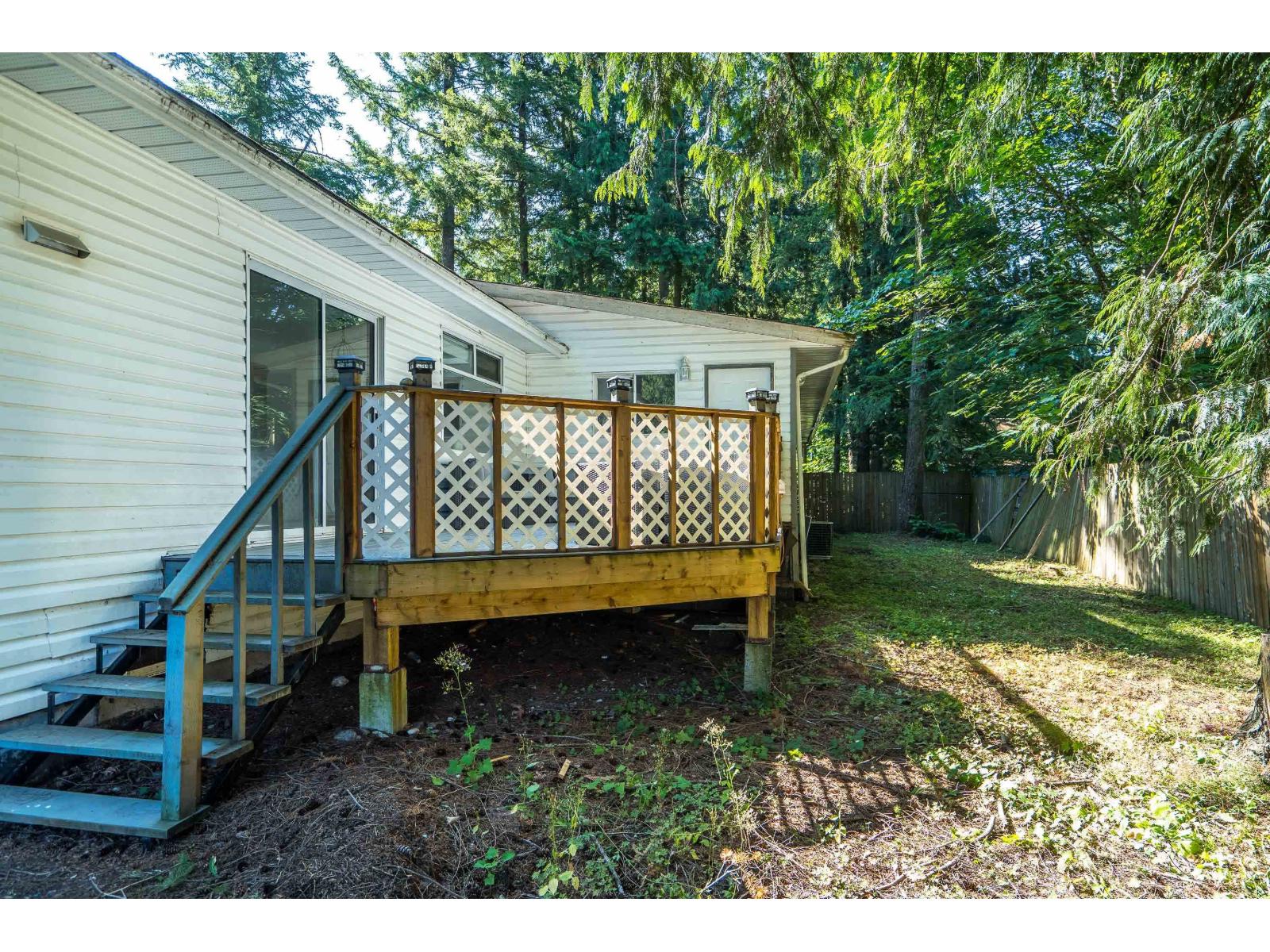 3837 Karen Drive, Cultus Lake North, Cultus Lake, British Columbia  V2R 5A5 - Photo 24 - R3051410