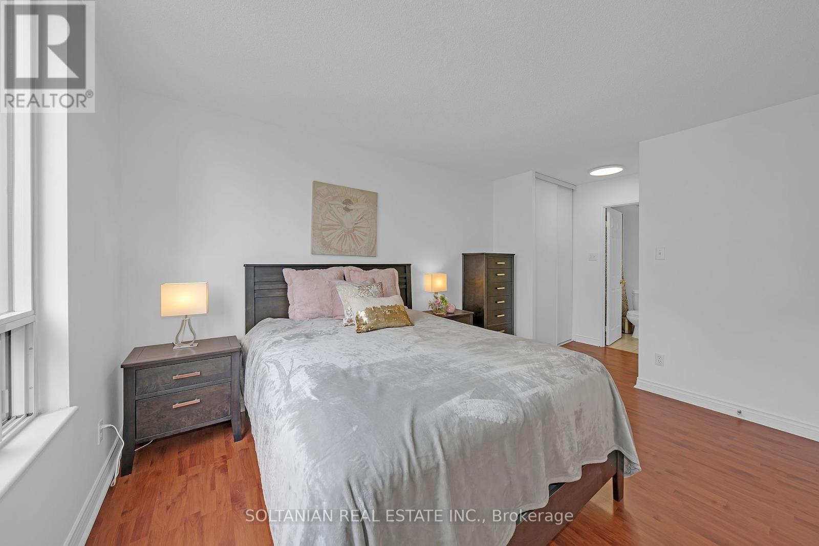 1702 - 256 Doris Avenue, Toronto, Ontario  M2N 6X8 - Photo 14 - C12423614
