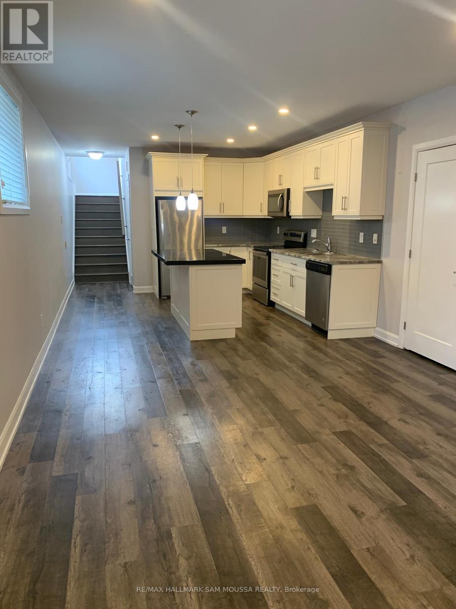 29 Senators Gate Drive, Perth, Ontario  K7H 0B5 - Photo 17 - X12423726