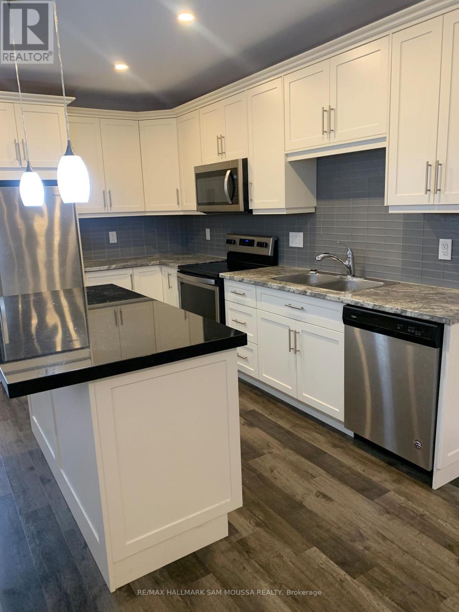 29 Senators Gate Drive, Perth, Ontario  K7H 0B5 - Photo 18 - X12423726