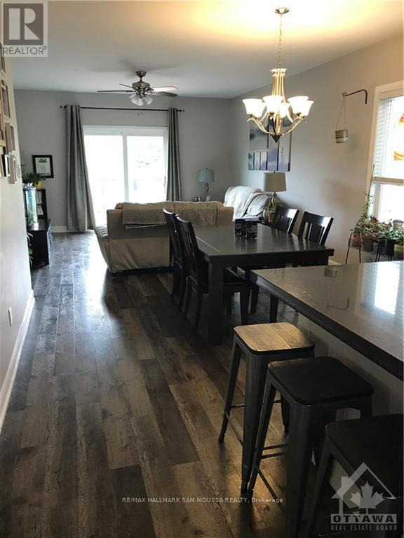 29 Senators Gate Drive, Perth, Ontario  K7H 0B5 - Photo 3 - X12423726