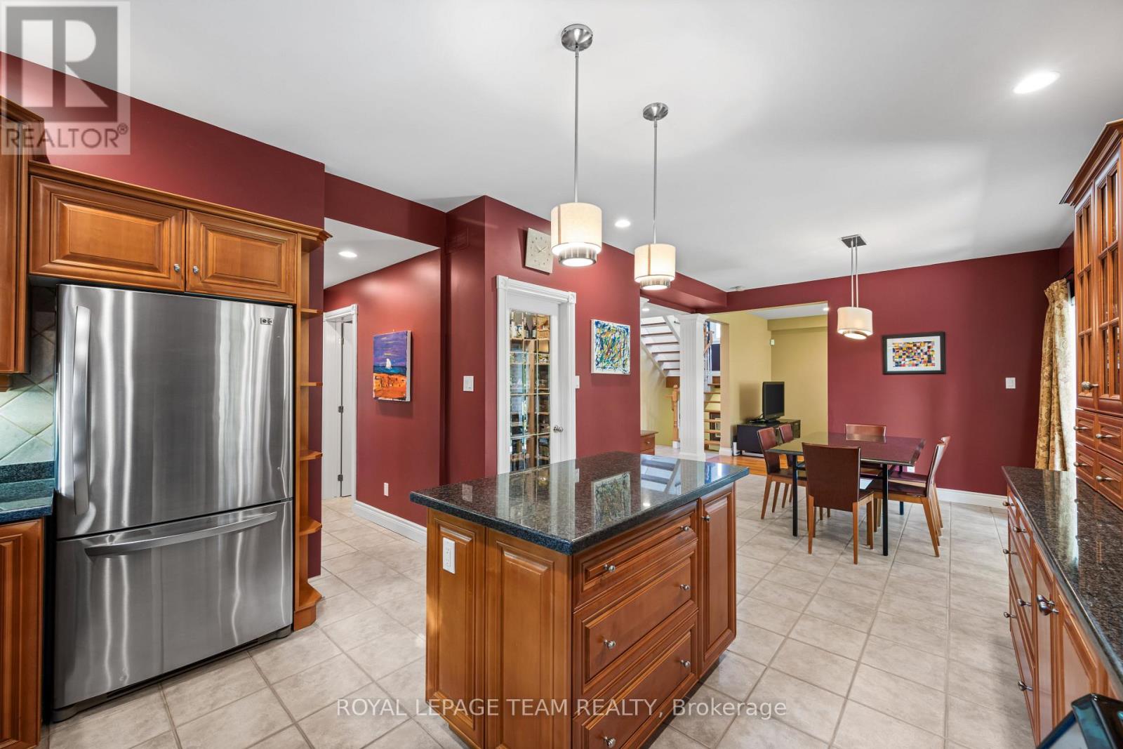 1601 Apeldoorn Avenue, Ottawa, Ontario  K2C 1V4 - Photo 14 - X12423734