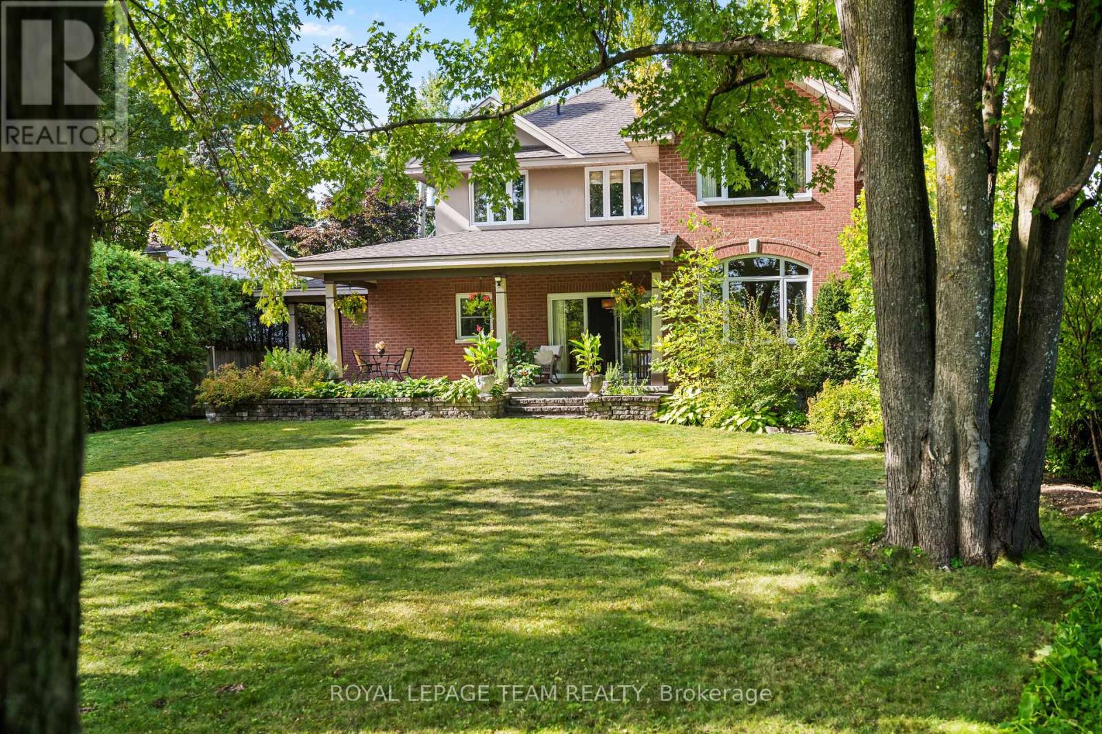 1601 Apeldoorn Avenue, Ottawa, Ontario  K2C 1V4 - Photo 33 - X12423734