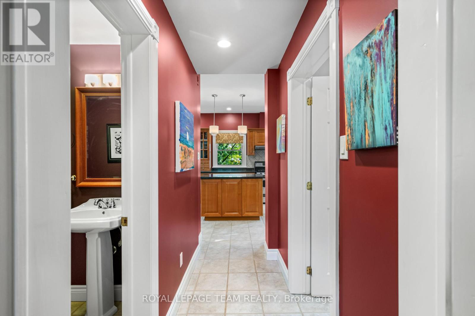 1601 Apeldoorn Avenue, Ottawa, Ontario  K2C 1V4 - Photo 9 - X12423734