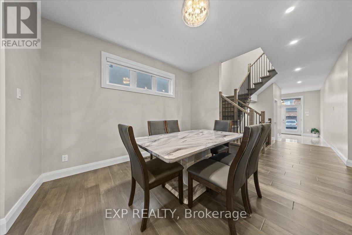 348 Abbeydale Circle, Ottawa, Ontario  K2K 0E9 - Photo 15 - X12423769