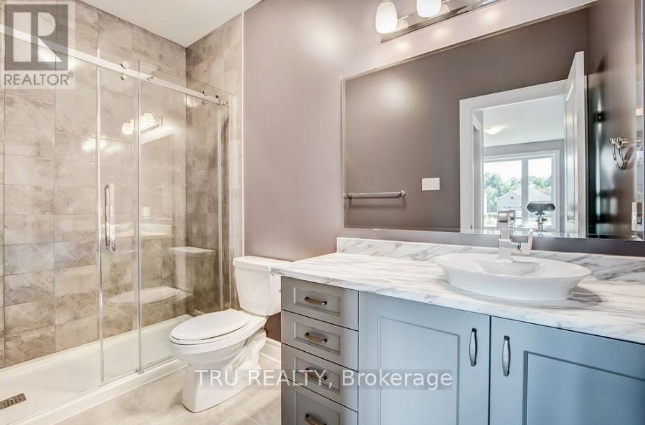 935 Cologne Street, Russell, Ontario  K0A 1W0 - Photo 20 - X12423811