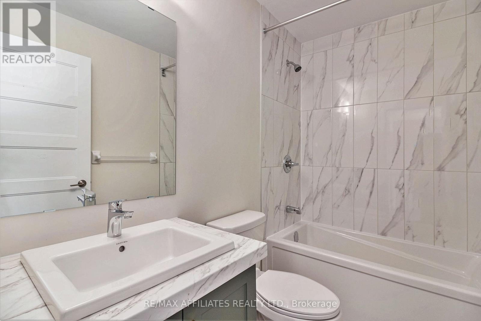 615 Geneva Crescent, Russell, Ontario  K0A 1W0 - Photo 17 - X12423830