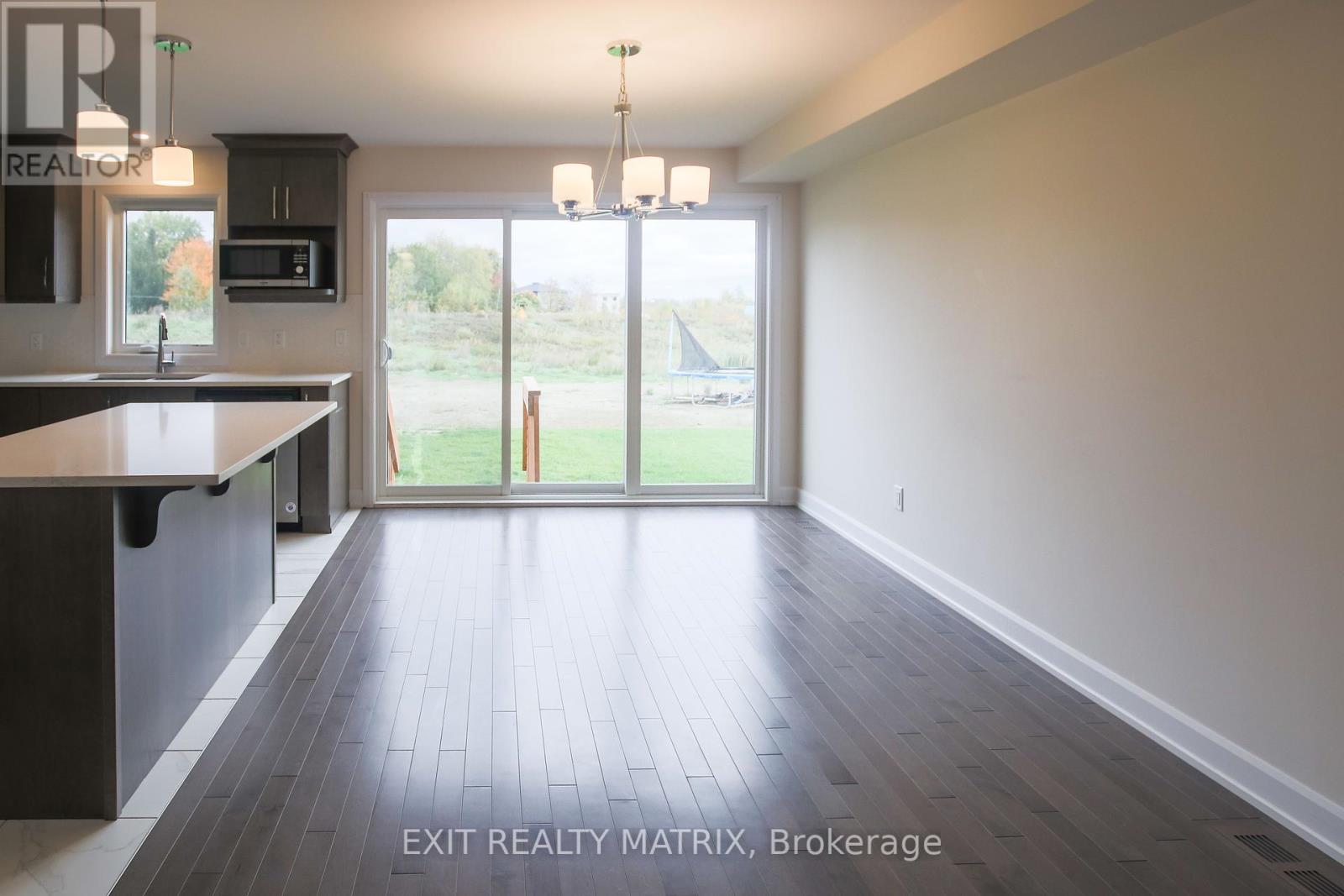180 Argile Street, Casselman, Ontario  K0A 1M0 - Photo 10 - X12423843