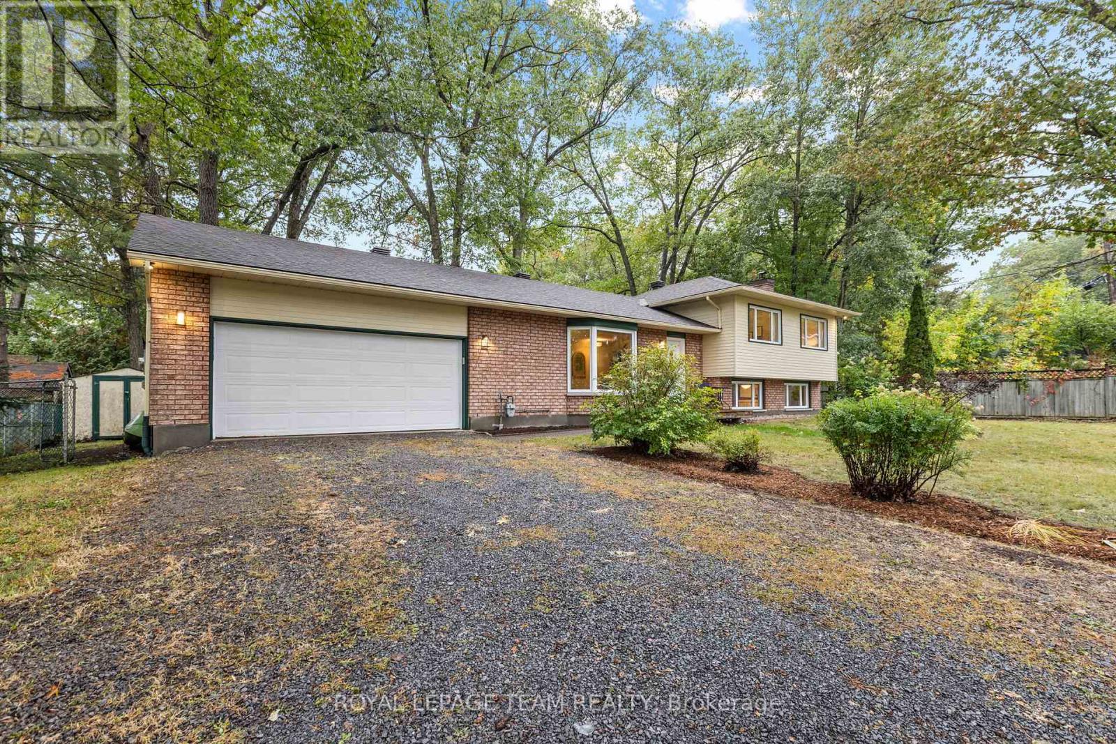 126 Constance Bay Road, Ottawa, Ontario  K0A 3M0 - Photo 2 - X12423862