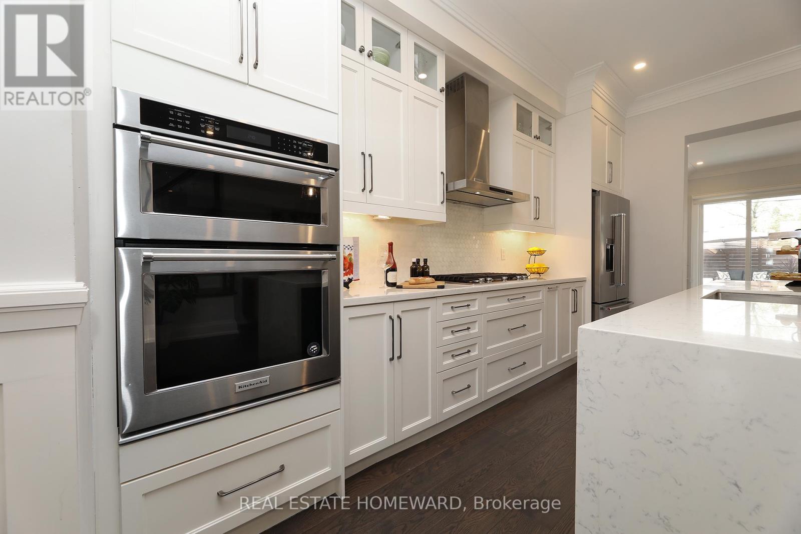 66 Butterworth Avenue, Toronto, Ontario  M1L 1H6 - Photo 10 - E12423618