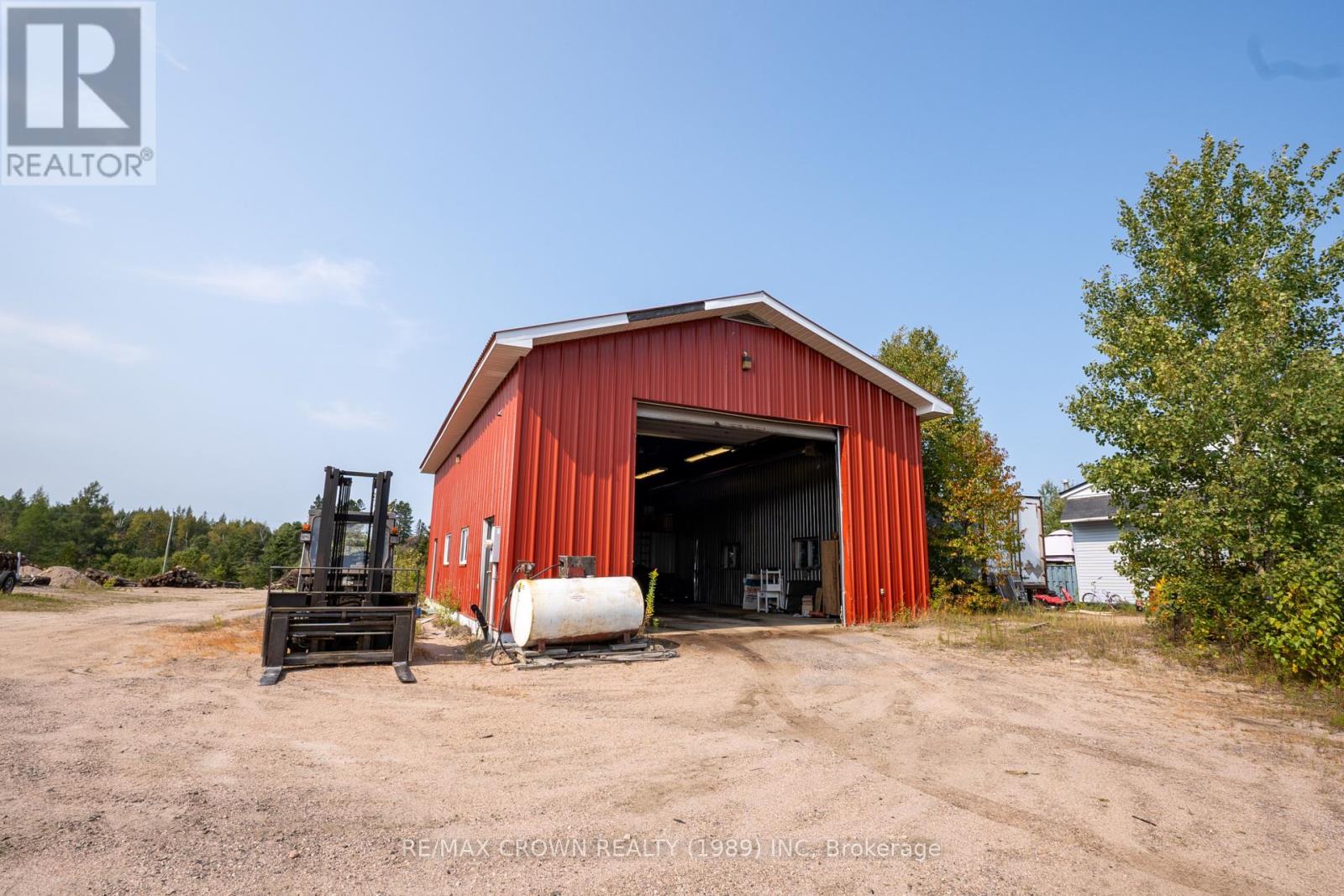 202 522 Highway, Powassan (Trout Creek), Ontario  P0H 2L0 - Photo 25 - X12423842