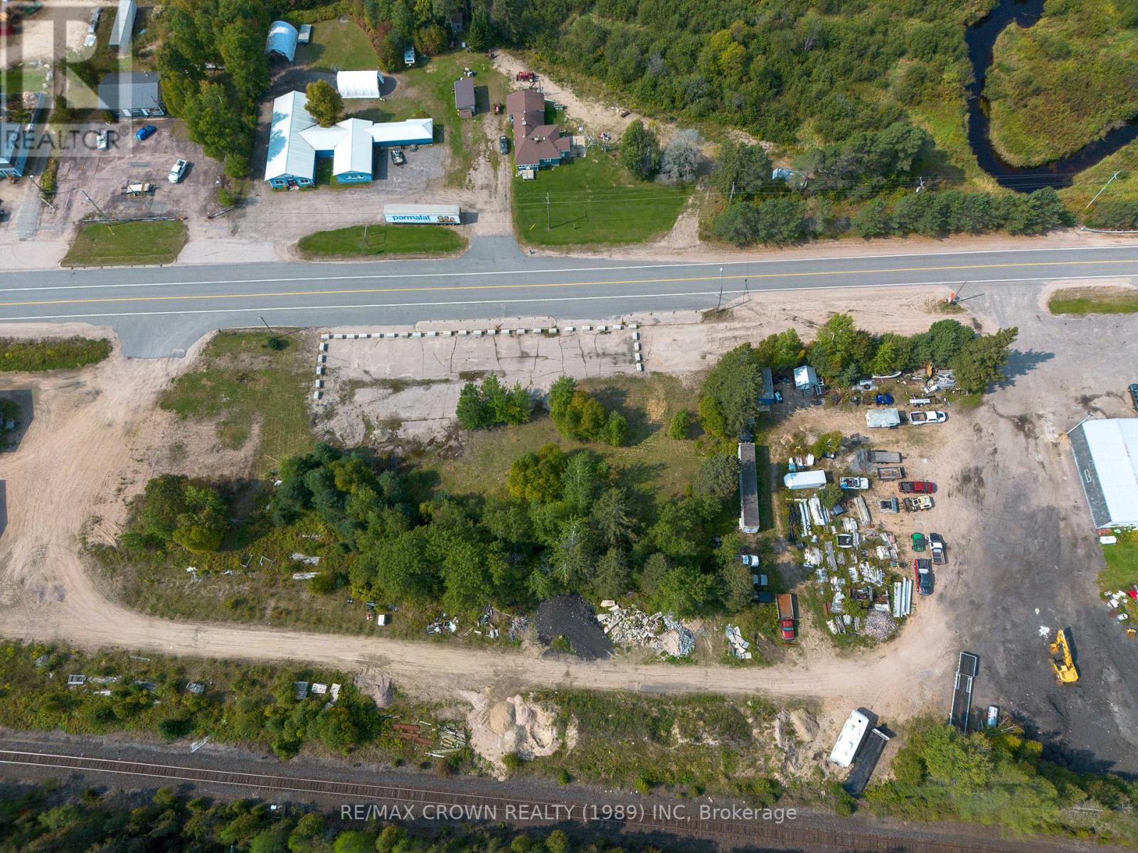 202 522 Highway, Powassan (Trout Creek), Ontario  P0H 2L0 - Photo 6 - X12423842
