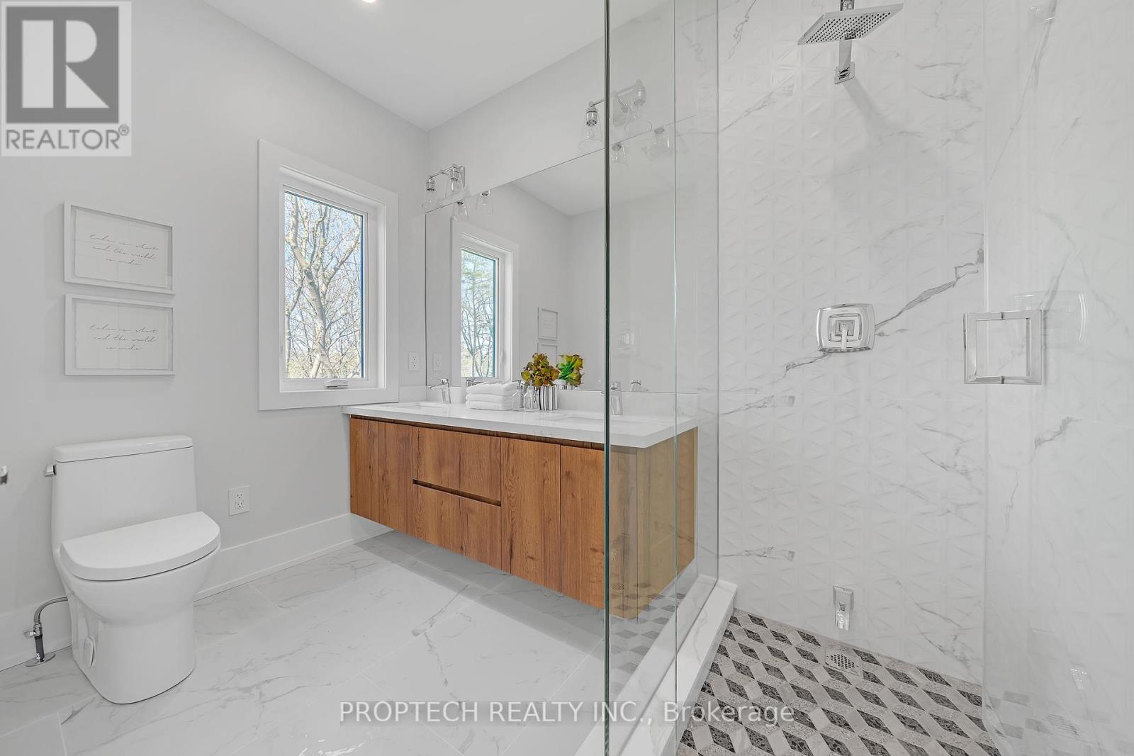 6030 Hillsdale Drive, Whitchurch-Stouffville, Ontario  L4A 3B8 - Photo 15 - N12423607