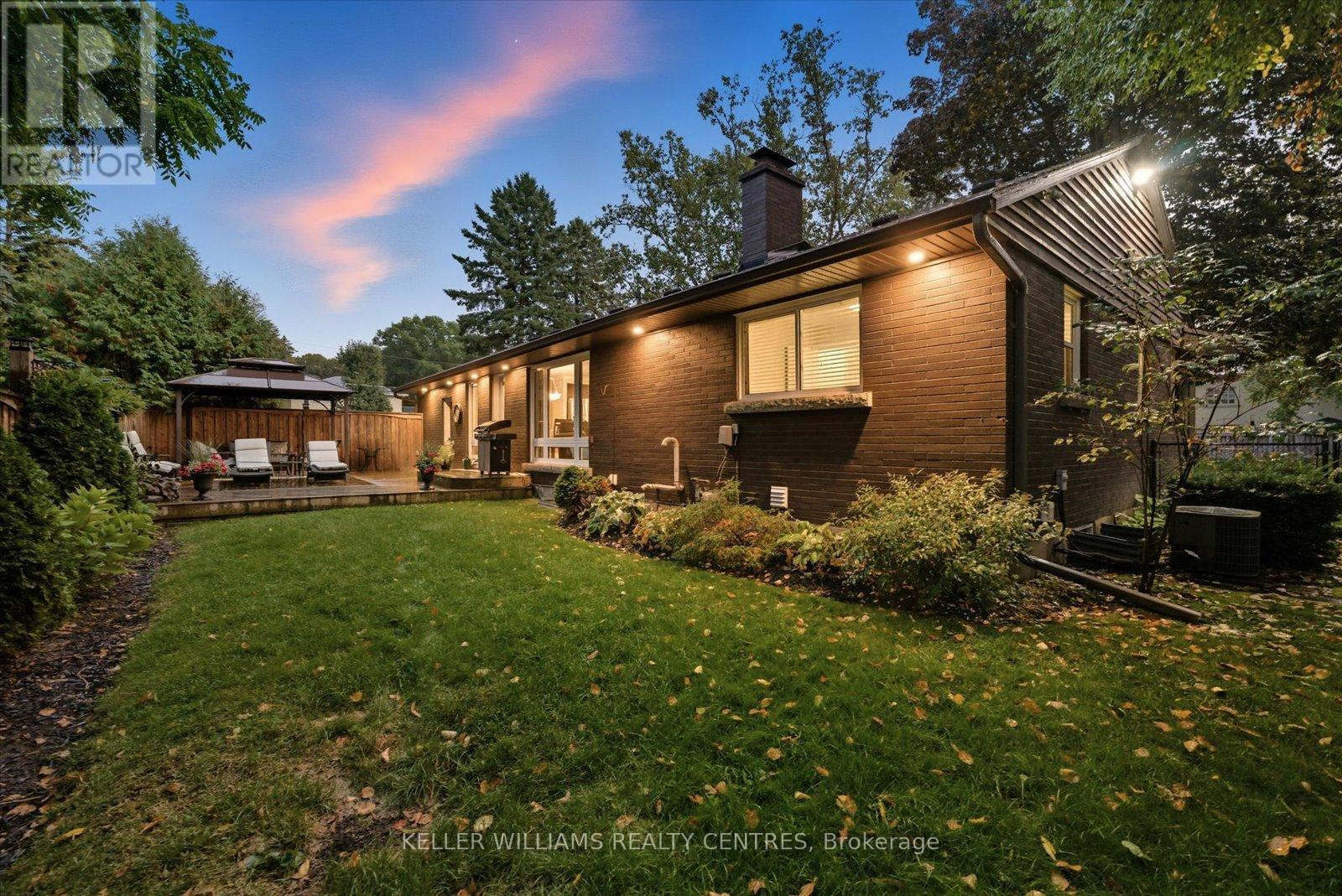 261 Queen Street, Newmarket, Ontario  L3Y 2G1 - Photo 43 - N12423651
