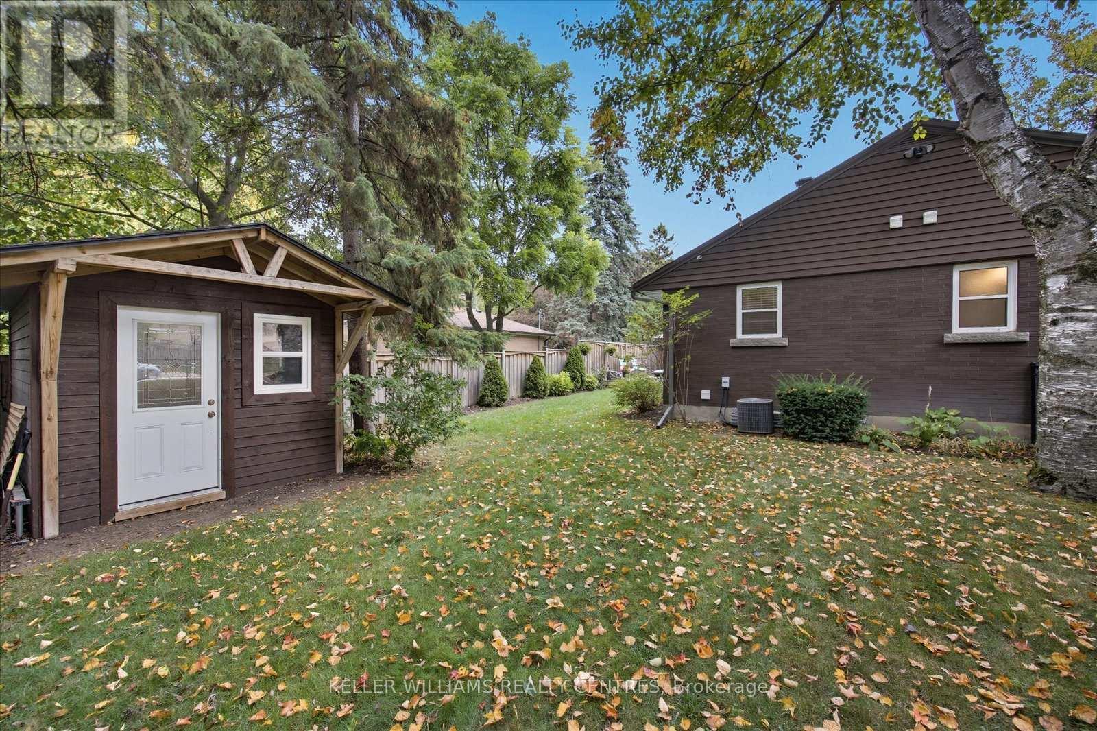 261 Queen Street, Newmarket, Ontario  L3Y 2G1 - Photo 50 - N12423651