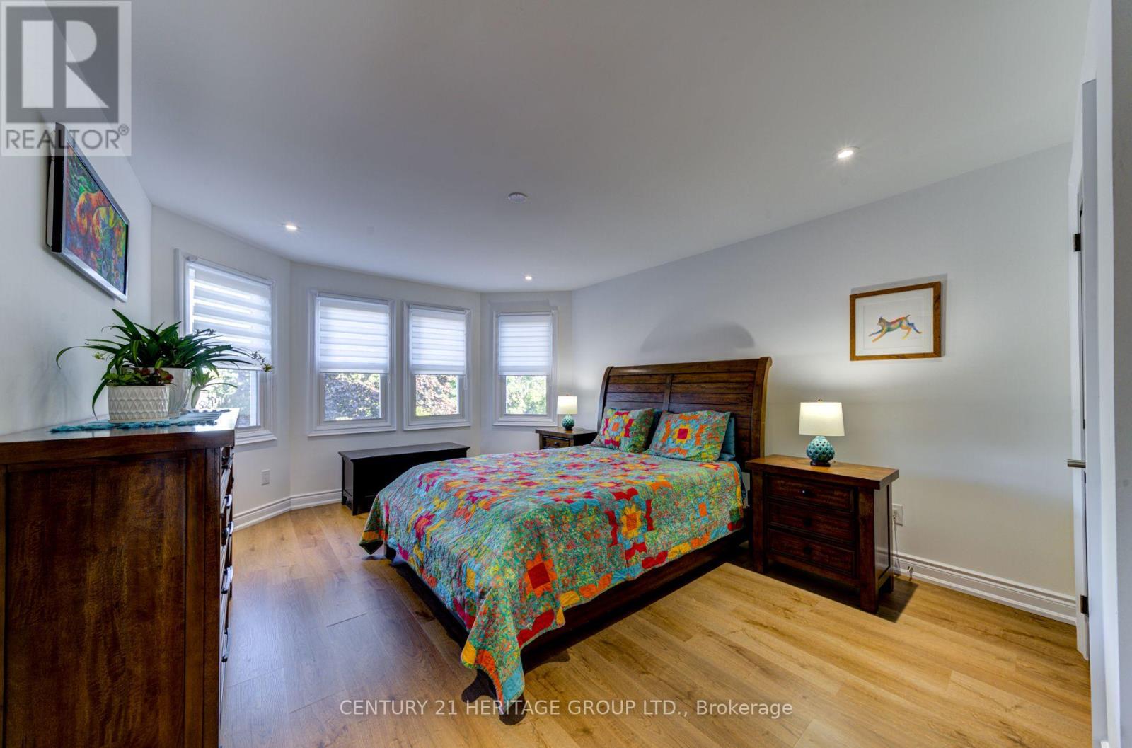 1900 Applewood Avenue, Innisfil, Ontario  L9S 1W2 - Photo 16 - N12423678