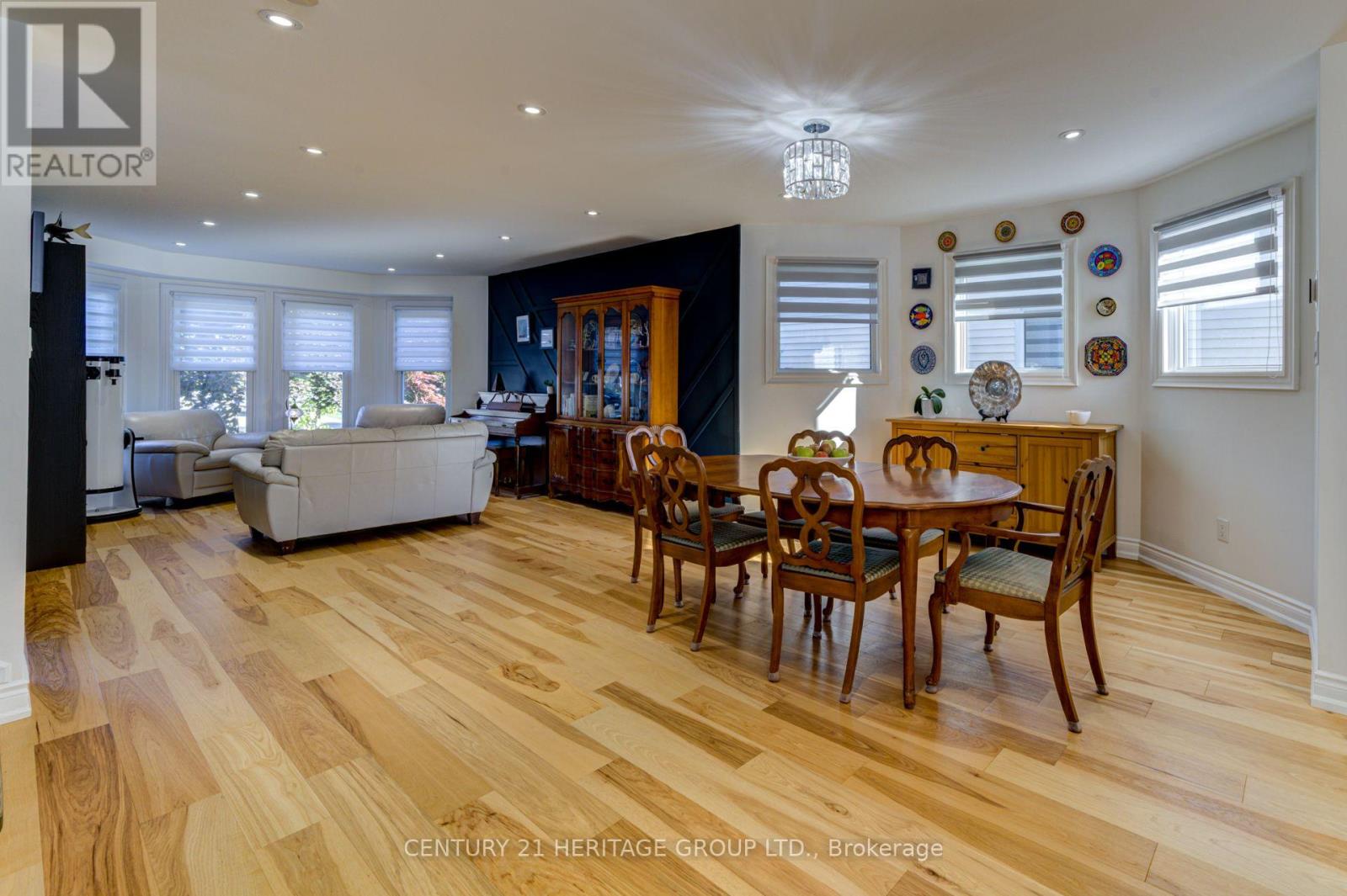 1900 Applewood Avenue, Innisfil, Ontario  L9S 1W2 - Photo 7 - N12423678