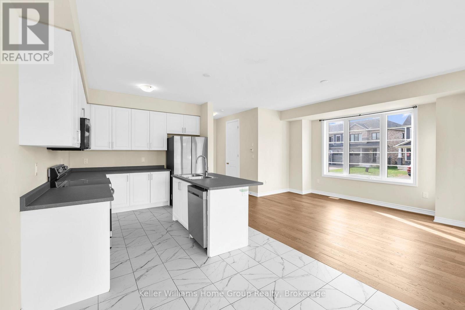 71 Concord Drive, Thorold (Rolling Meadows), Ontario  L2V 0K8 - Photo 17 - X12423768