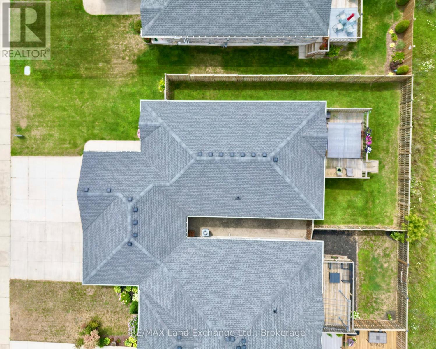 246 Stickel Street, Saugeen Shores, Ontario  N0H 2C1 - Photo 19 - X12423779