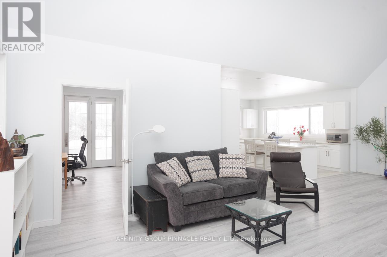 1295 Carlyon Line, Severn, Ontario  L3V 0W8 - Photo 18 - S12423733
