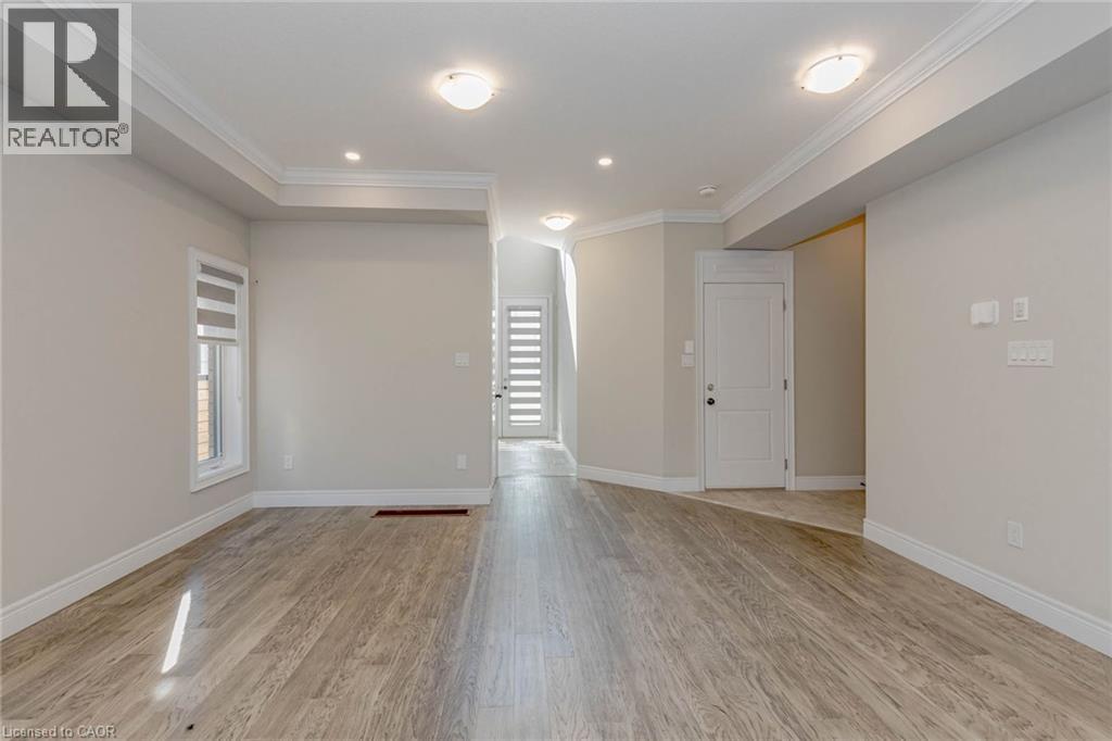 61 Eleanor Avenue, Hamilton, Ontario  L8W 1C7 - Photo 6 - 40769385