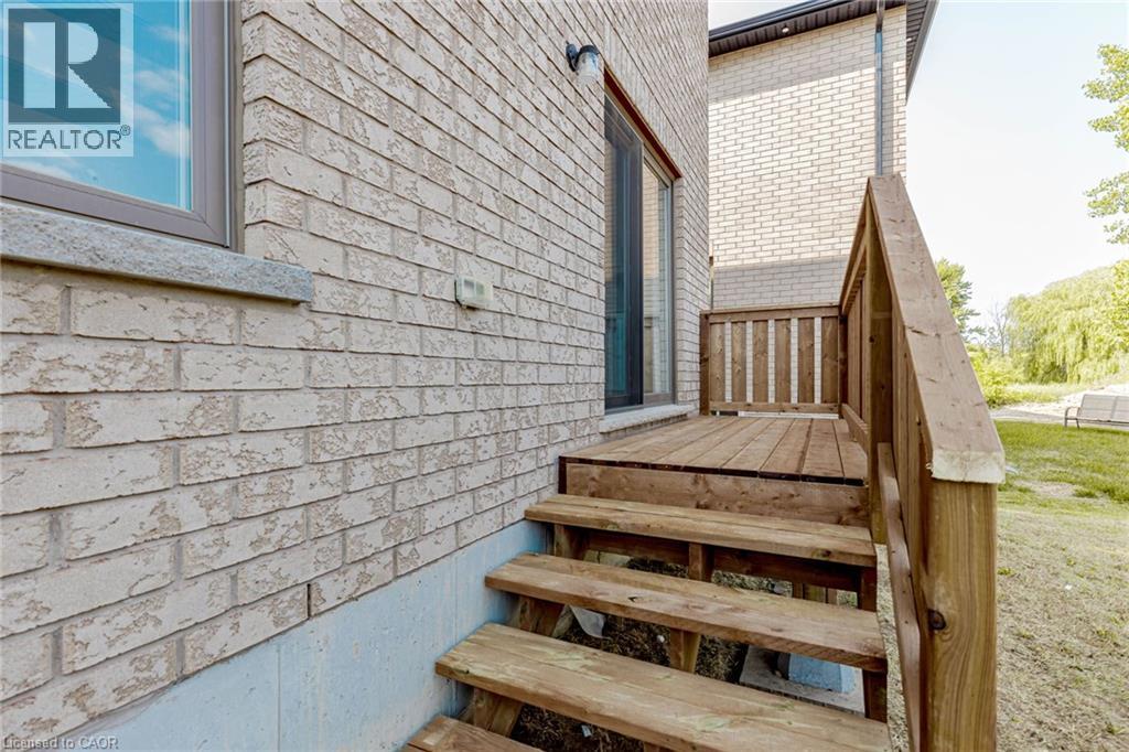 61 Eleanor Avenue, Hamilton, Ontario  L8W 1C7 - Photo 40 - 40769385