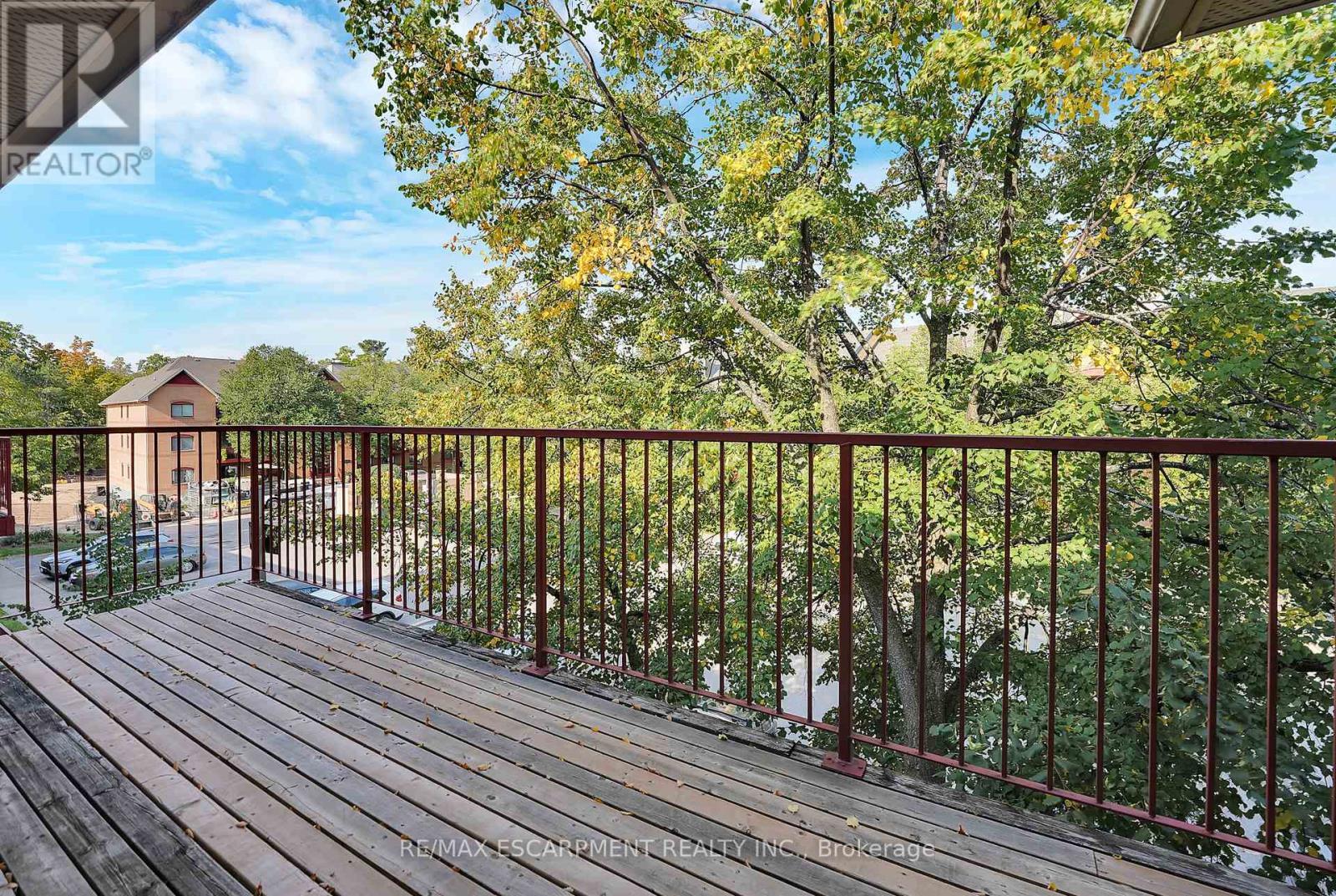 1732 - 1478 Pilgrims Way, Oakville, Ontario  L6M 3G7 - Photo 3 - W12054334