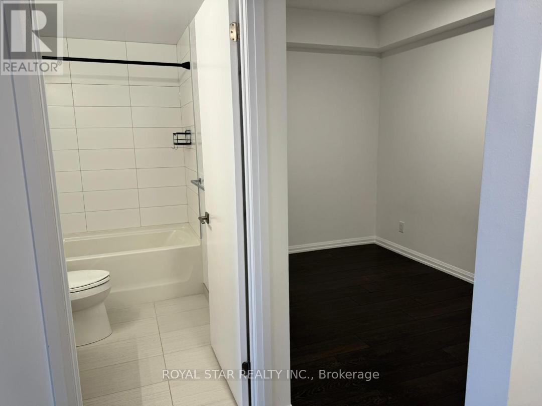 409 - 4208 Dundas Street W, Toronto, Ontario  M8X 0B1 - Photo 13 - W12352476