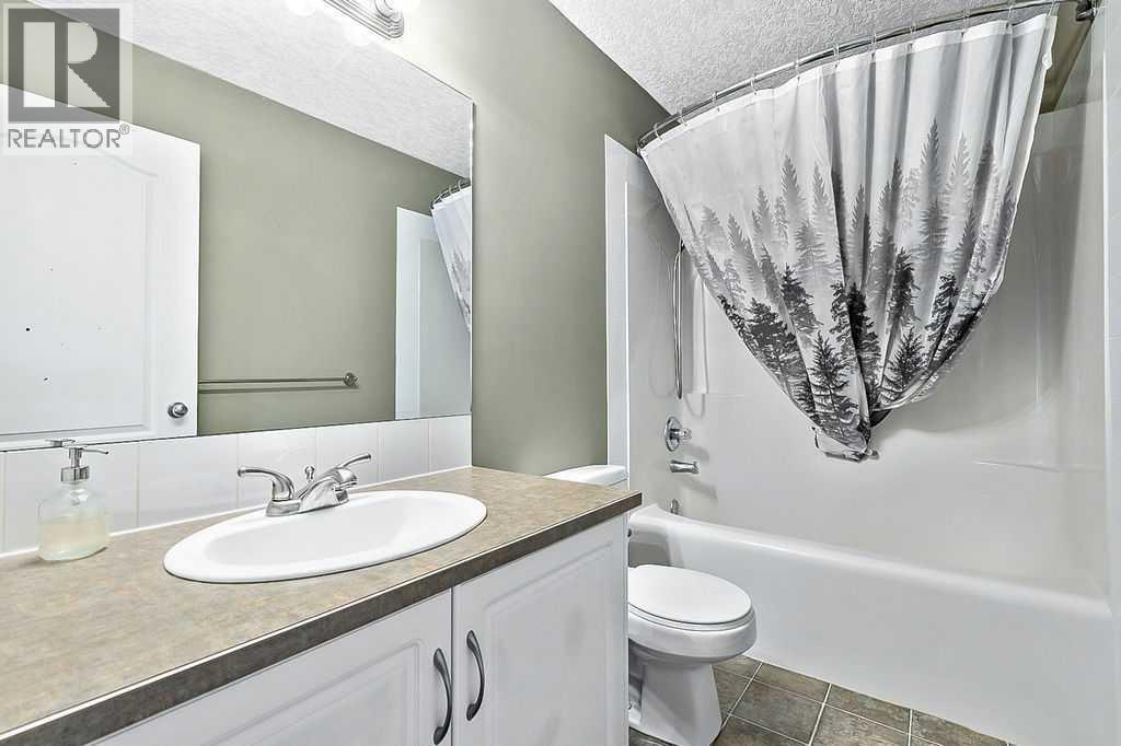 83 Crystalridge Close, Okotoks, Alberta  T1S 1W5 - Photo 27 - A2257172