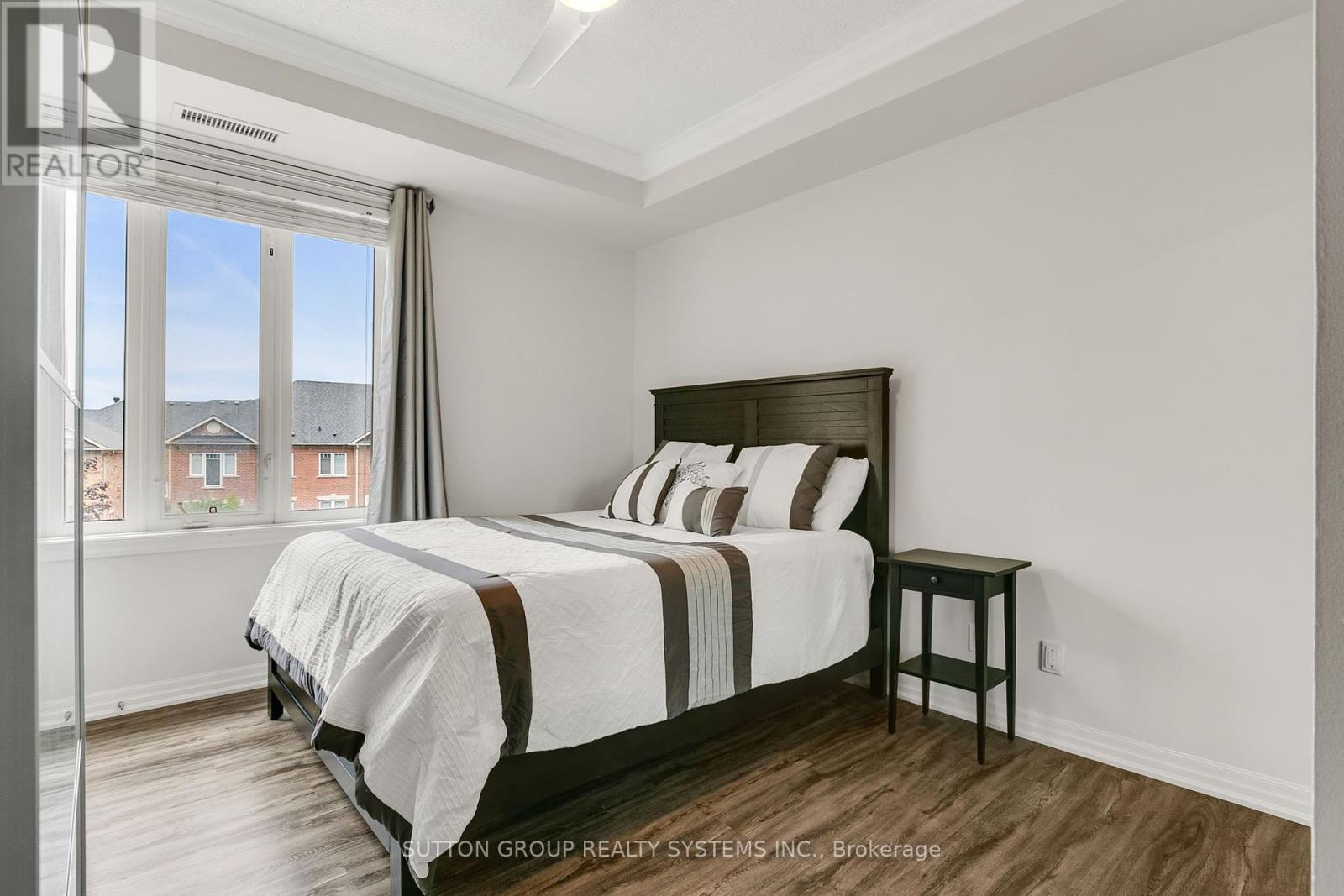 303 - 245 Dalesford Road, Toronto (Stonegate-Queensway), Ontario  M8Y 4H7 - Photo 22 - W12423606