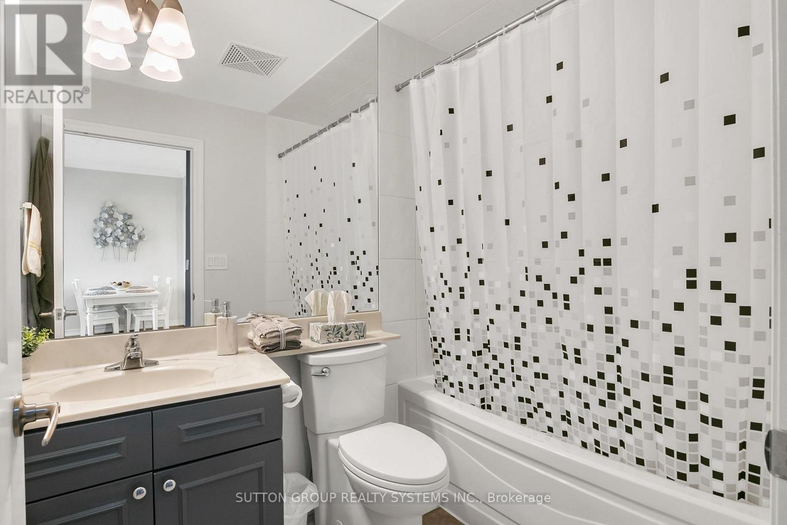 303 - 245 Dalesford Road, Toronto (Stonegate-Queensway), Ontario  M8Y 4H7 - Photo 25 - W12423606