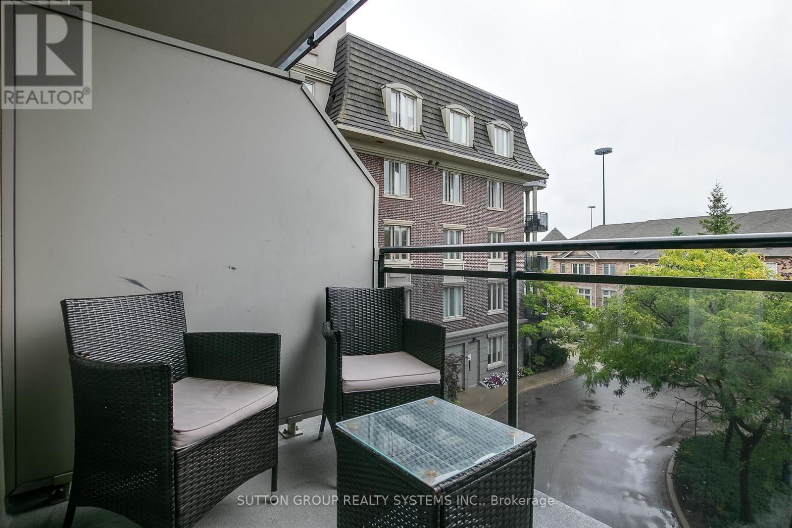 303 - 245 Dalesford Road, Toronto (Stonegate-Queensway), Ontario  M8Y 4H7 - Photo 27 - W12423606