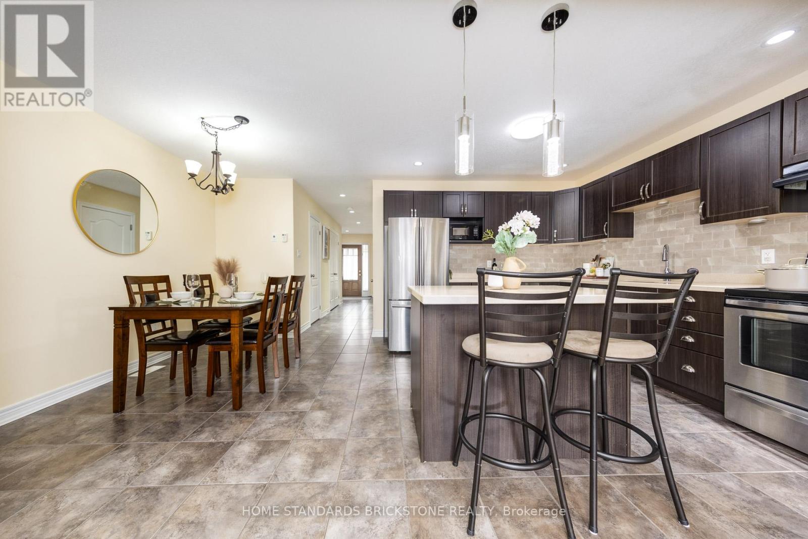 39 Laverty Crescent, Orangeville, Ontario  L9W 6S9 - Photo 10 - W12423620