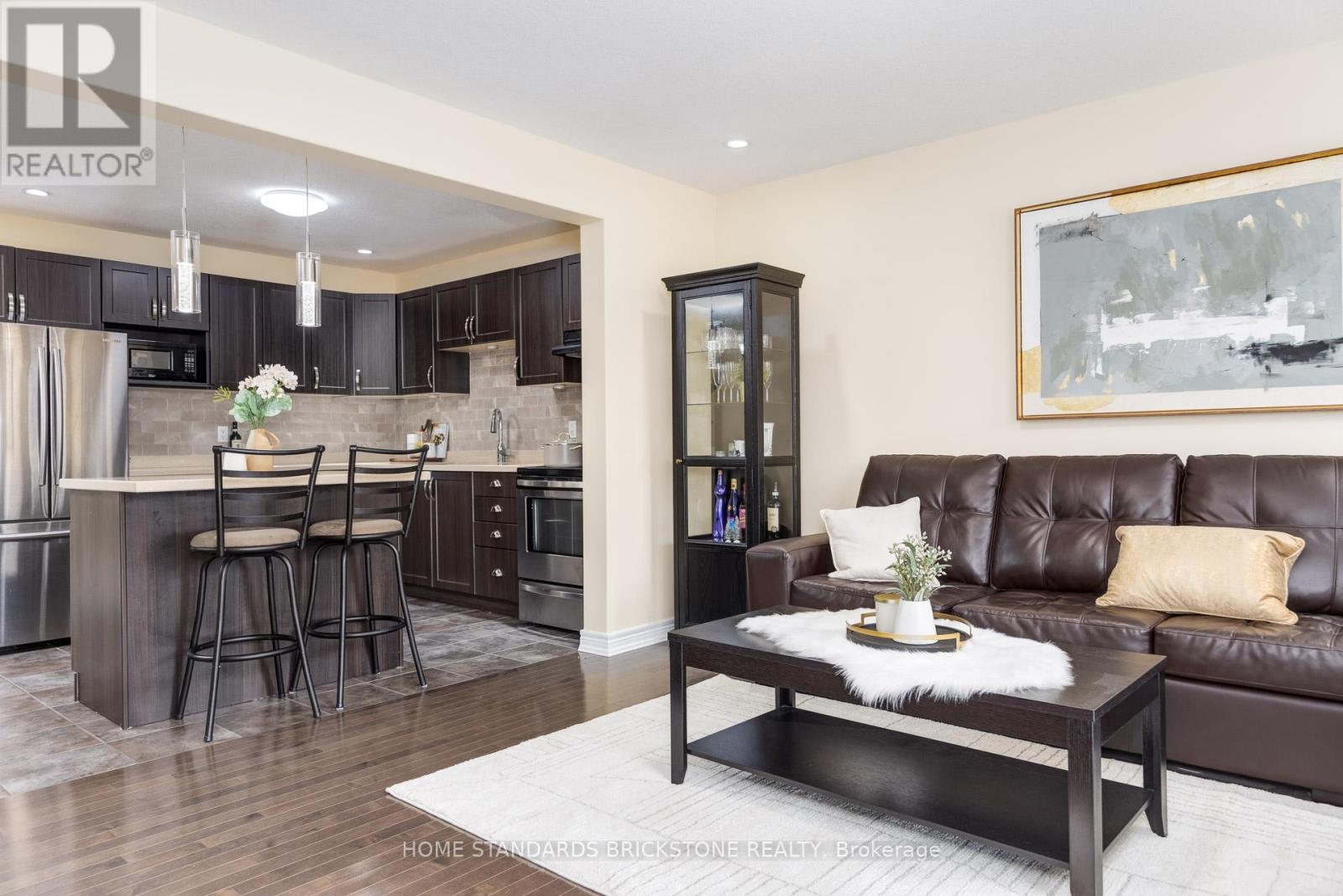 39 Laverty Crescent, Orangeville, Ontario  L9W 6S9 - Photo 15 - W12423620