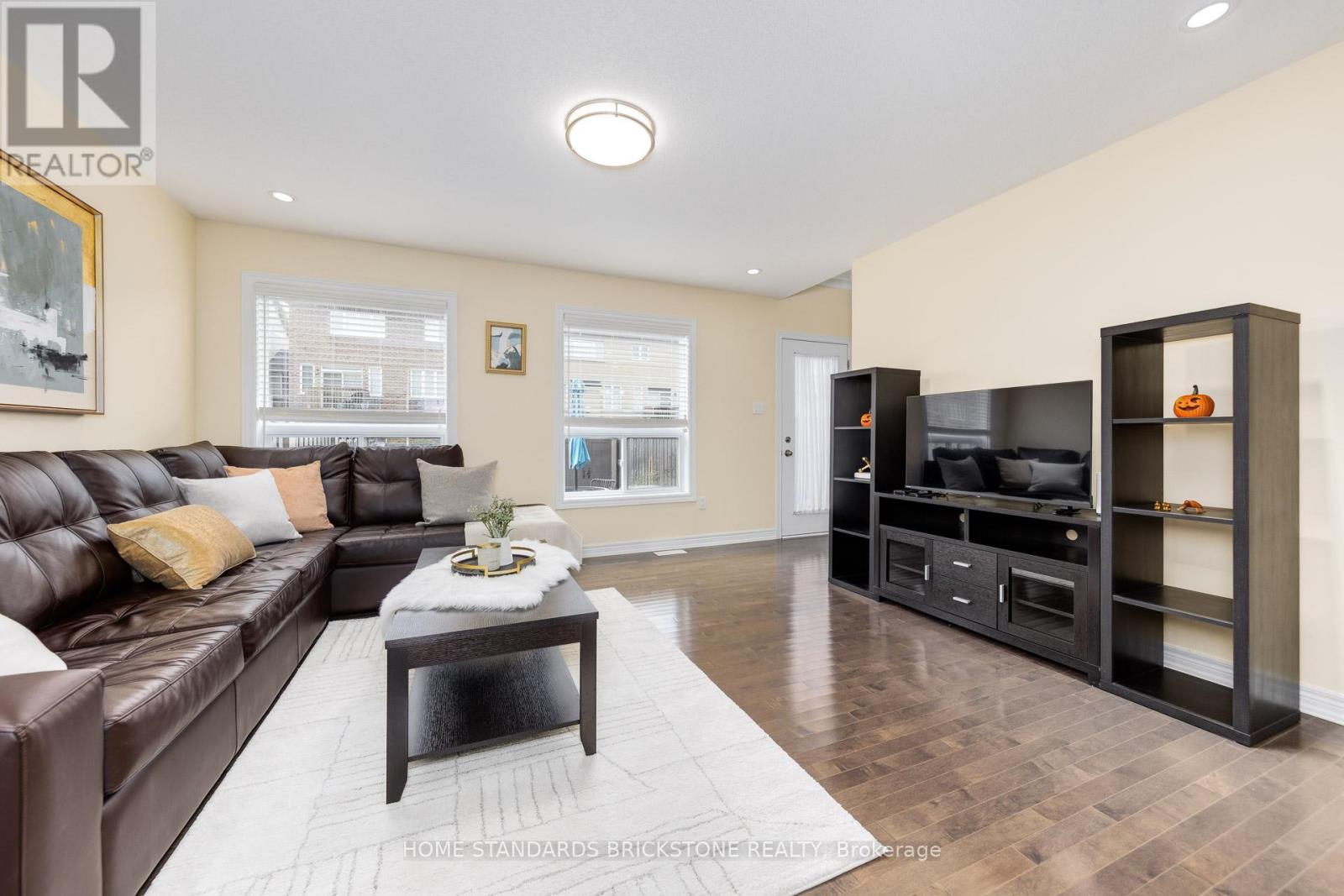 39 Laverty Crescent, Orangeville, Ontario  L9W 6S9 - Photo 17 - W12423620