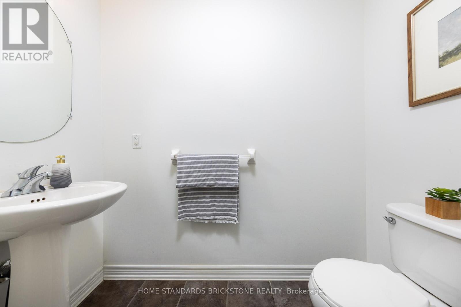 39 Laverty Crescent, Orangeville, Ontario  L9W 6S9 - Photo 19 - W12423620