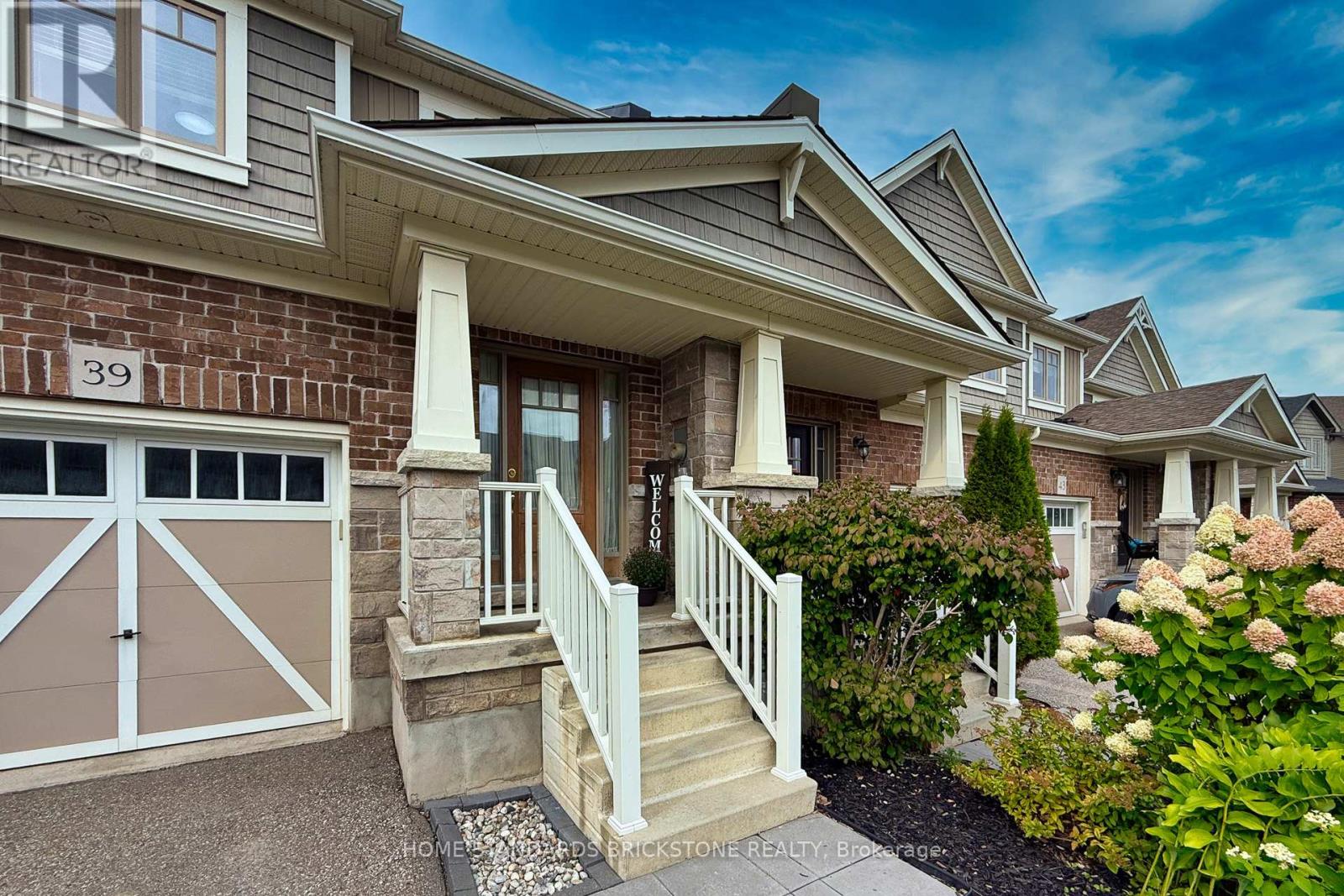 39 Laverty Crescent, Orangeville, Ontario  L9W 6S9 - Photo 4 - W12423620
