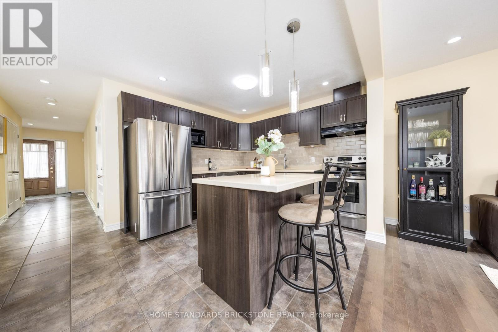 39 Laverty Crescent, Orangeville, Ontario  L9W 6S9 - Photo 9 - W12423620
