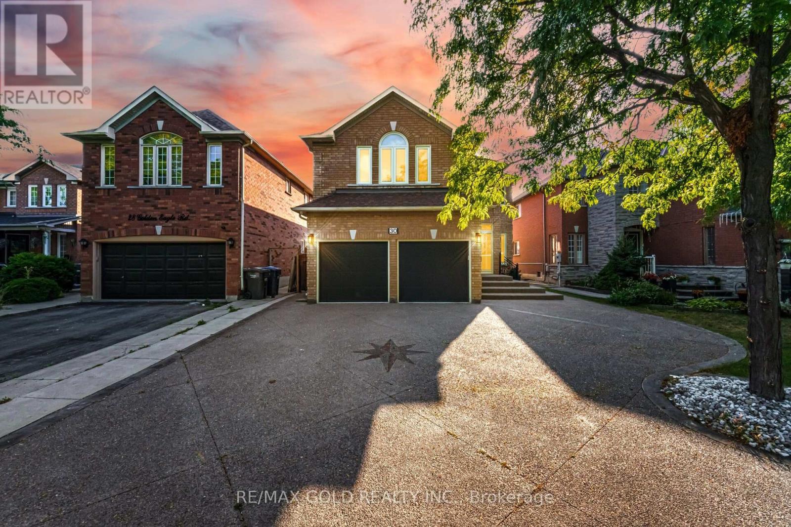 30 GOLDEN EAGLE ROAD, Brampton, Ontario