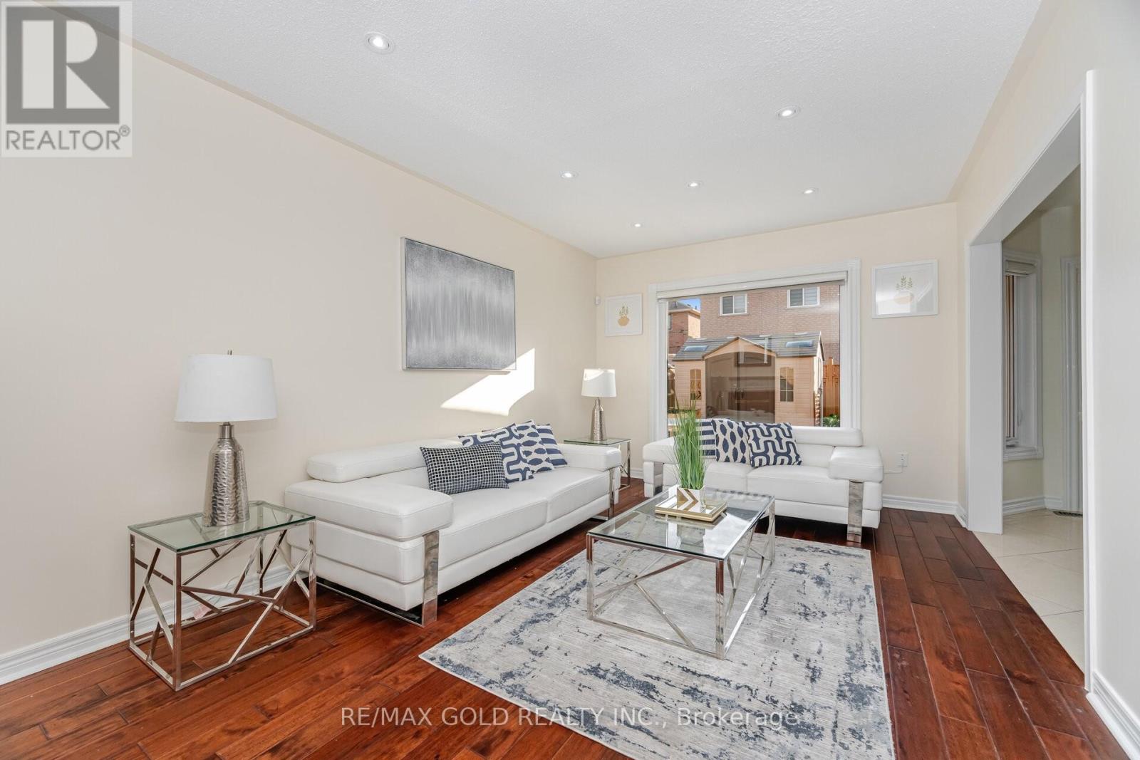 30 Golden Eagle Road, Brampton, Ontario  L6R 1Z4 - Photo 10 - W12423631