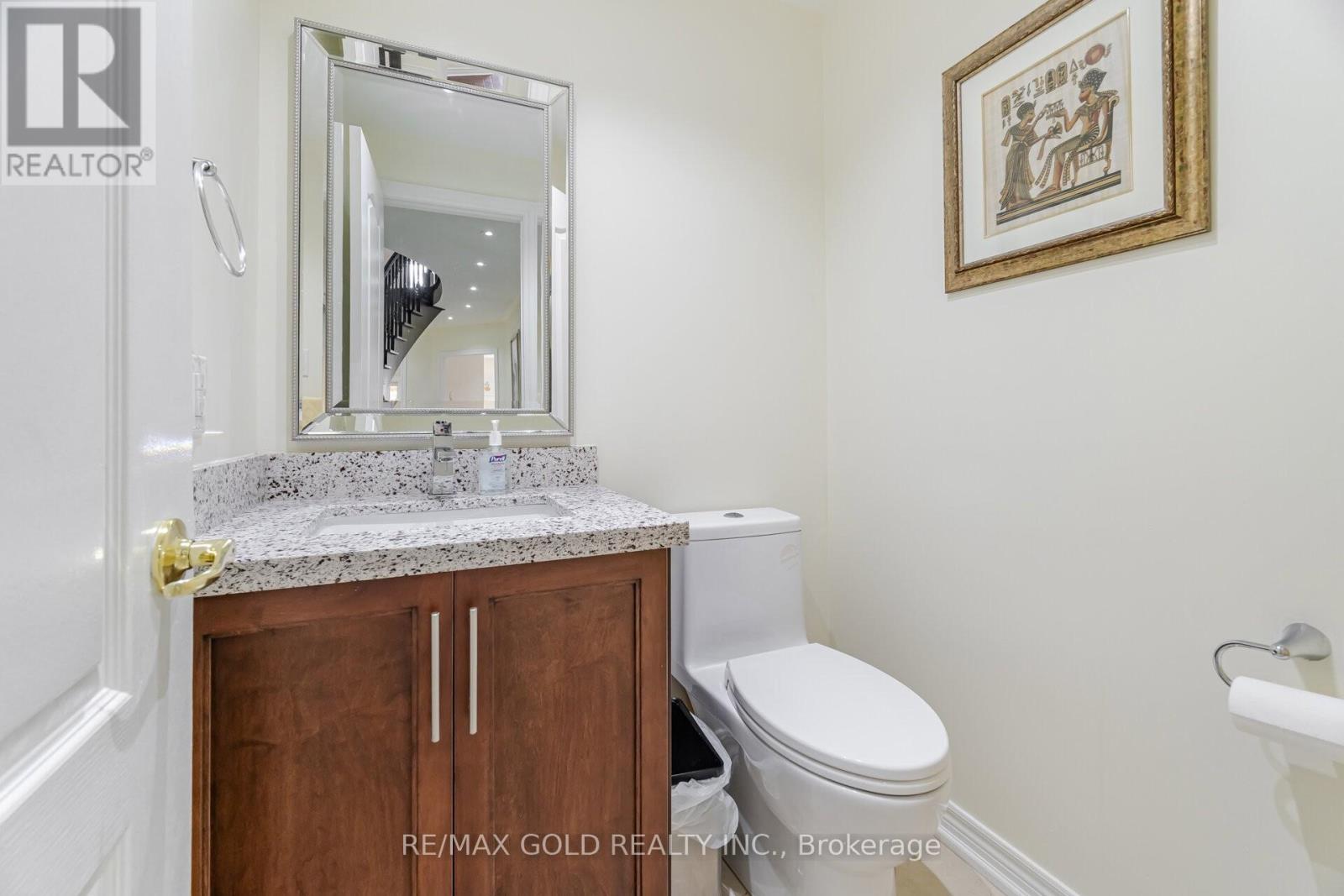 30 Golden Eagle Road, Brampton, Ontario  L6R 1Z4 - Photo 14 - W12423631