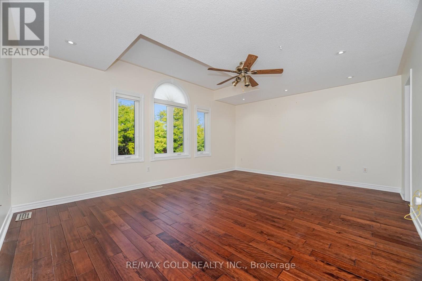 30 Golden Eagle Road, Brampton, Ontario  L6R 1Z4 - Photo 20 - W12423631
